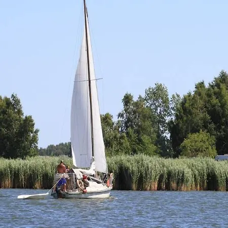 Apartman Nur 100 M Zum Strand, Schoene Mit Balkon - App Eldena 10 Lobbe